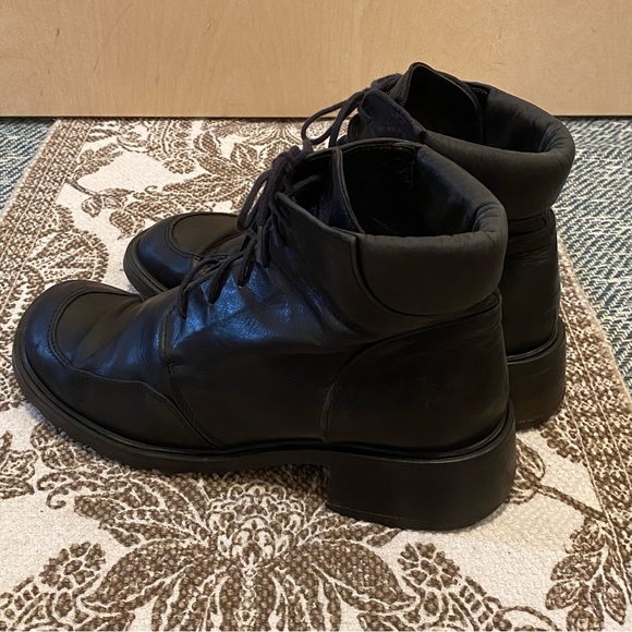 Vintage Arnold Churgin Handmade in Italy Black Leather Lace-up Boots Size 39 8 - Picture 8 of 10